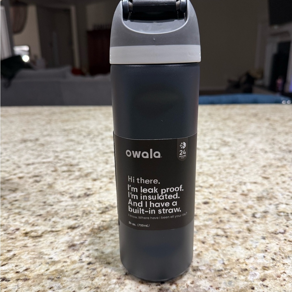 Owala Black Insulated Water Bottle with Built-in Straw - Picture 2 of 3